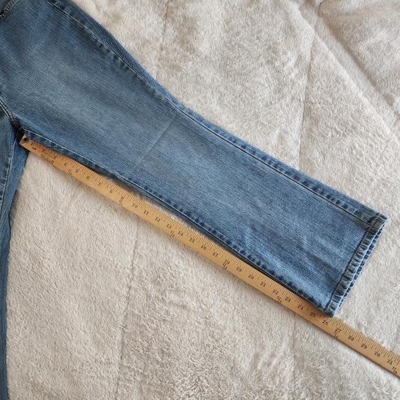 St. John's Bay Bootcut Jeans Size 12 Petite 12p boot cut small flare - Picture 8 of 10